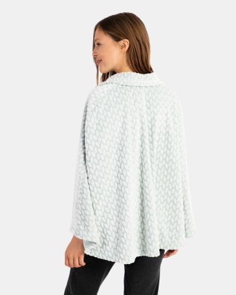 PONCHO DE MUJER EN TEJIDO POLAR CON RELIEVE ESPIGA