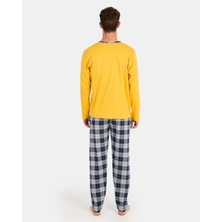 Pijama de hombre de punto en color amarillo